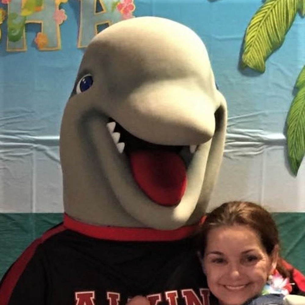 Meet your Posher, Sandy